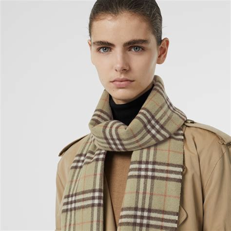 burberry classic cashmere scarf in heritage check|authentic burberry cashmere scarf.